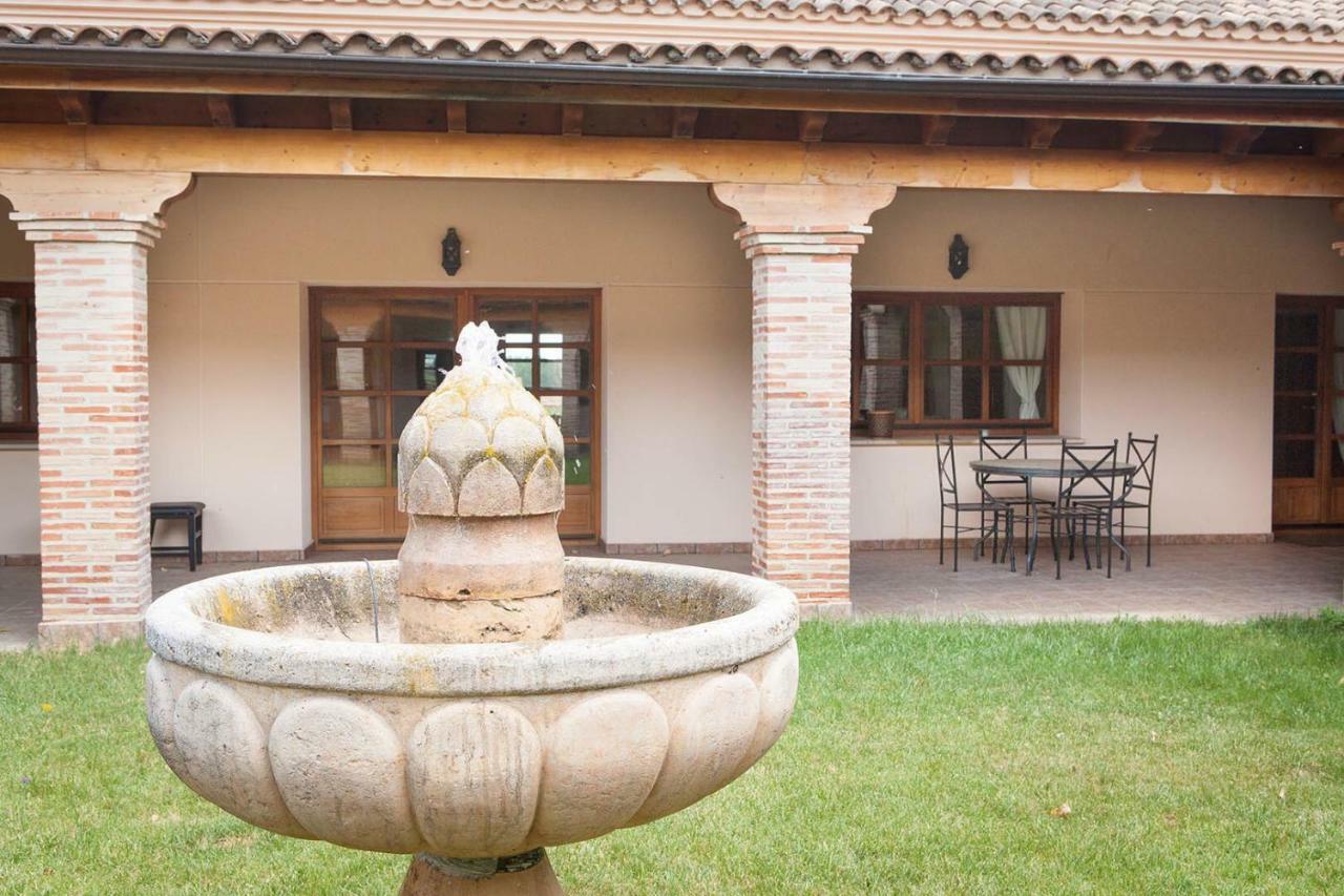 Casa Roble Casa de hóspedes Almenara de Tormes Exterior foto
