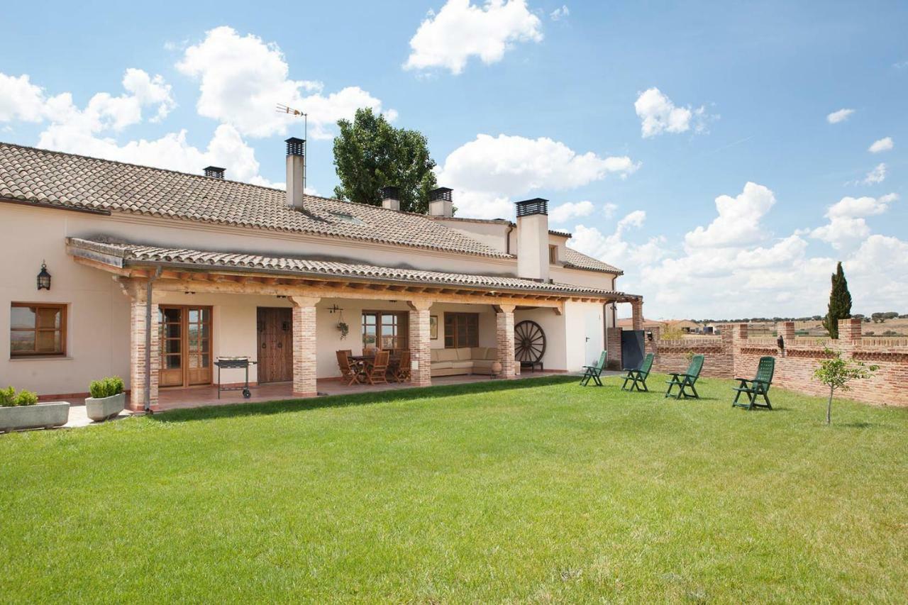 Casa Roble Casa de hóspedes Almenara de Tormes Exterior foto