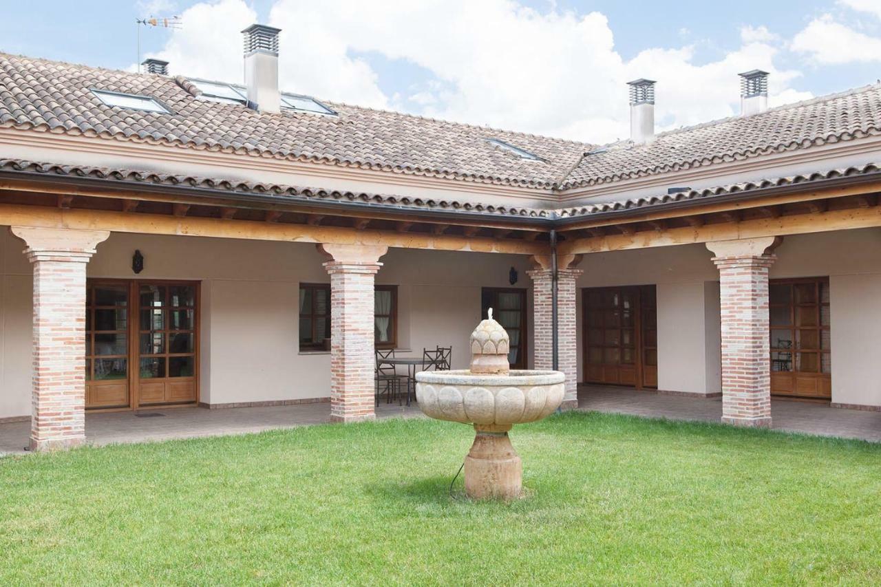 Casa Roble Casa de hóspedes Almenara de Tormes Exterior foto